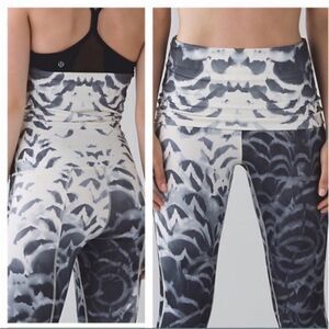 LULULEMON | Wunder Under Layer Pant Skirt & Leggings Angel Wing Women’s Size 6